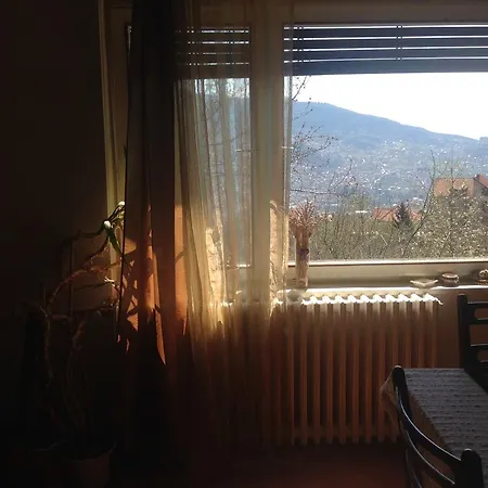 Hills Apartment *